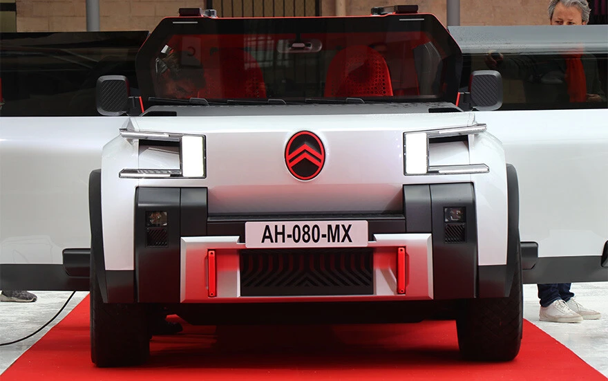 Citroen, konsept elektrikli otomobili ''Oli''yi tanıttı