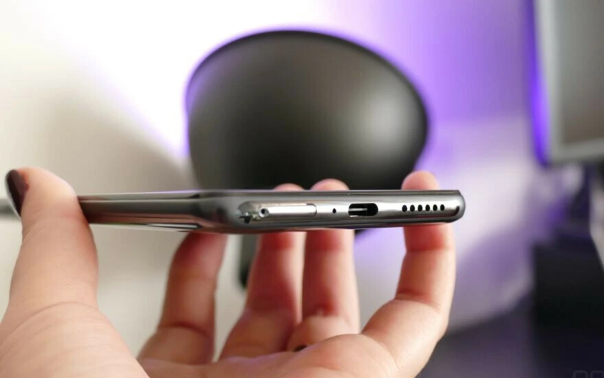 Avrupa Birliği resmen onayladı: Akıllı telefonlarda tek tip şarj olacak! Peki Apple?