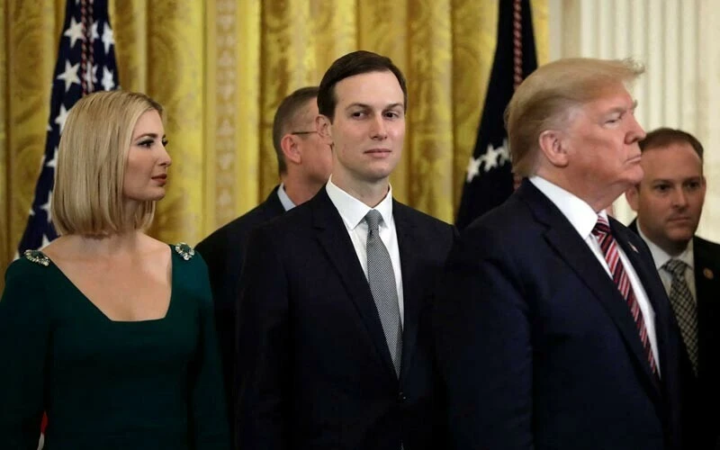 Donald Trump'ı anlatan kitapta çarpıcı iddia: Resmi belgeleri Beyaz Saray'ın tuvaletine atmış