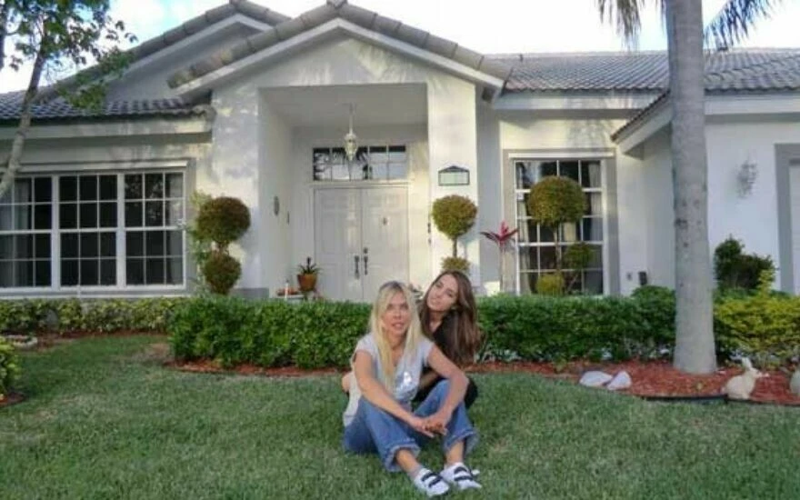 Ian Kasırgası, ABD’de yaşayan Ahu Tuğba'nın evini de vurdu: Çok kötüyüm biz şimdi ne yapacağız!