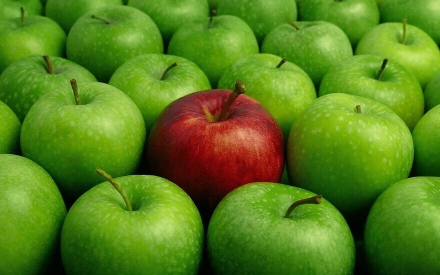 Uzmanlar noktayı koydu: Hangisi daha sağlıklı savaşının kazananı yeşil elma mı kırmızı elma mı?