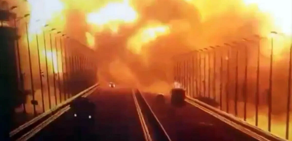 Kırım köprüsünün patlamasının ardından bu video Putin'i çıldırtacak! Sosyal medyada viral oldu