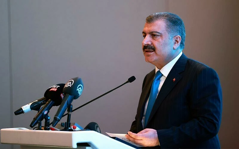 Bakan Koca koronavirüs için tarih verip uyardı: Vakalar yeniden yükselecek