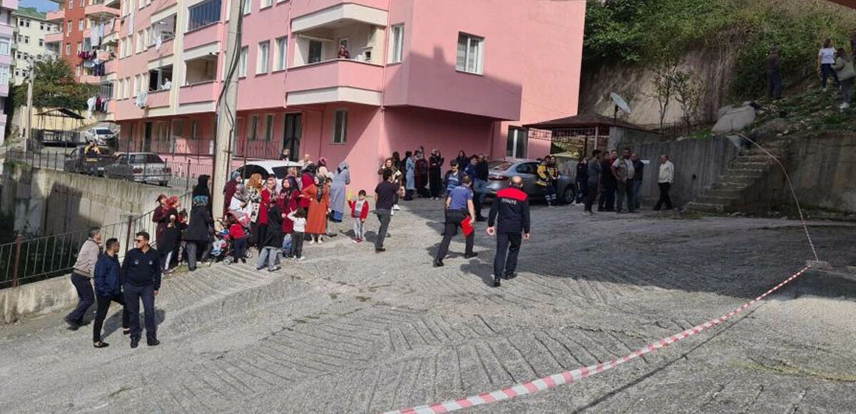 İstinat duvarı çöktü, yürekler ağza geldi