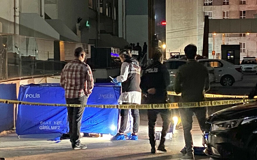 İstanbul Esenyurt’ta şüpheli ölüm! 27 yaşındaki yabancı uyruklu 6.kattan düşerek öldü