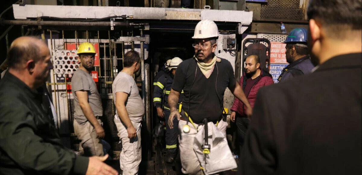 Maden ocağındaki dehşet anlarını anlattı: Vagonlar duvarlara çarpmış, göz gözü görmüyor