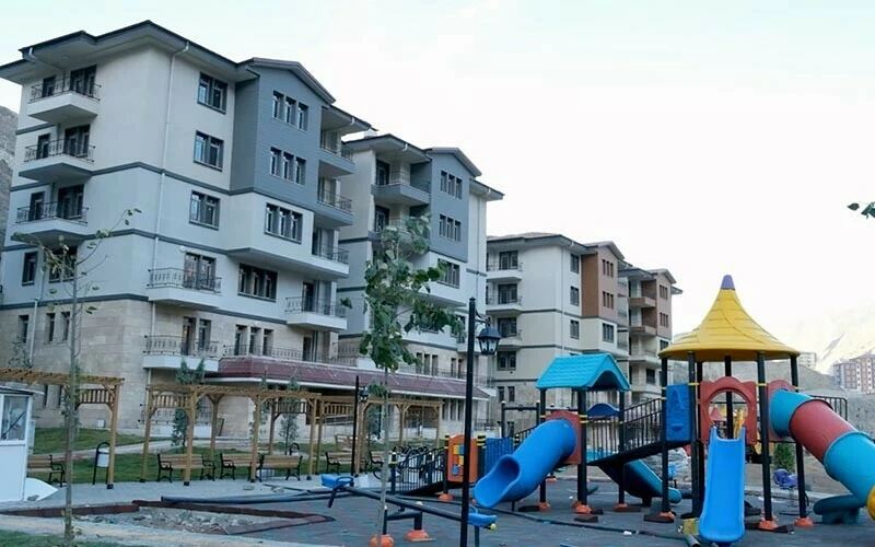 Bakan Kurum sosyal konut projesine ilişkin detayları açıkladı: Arsada taksitler sabit kalacak