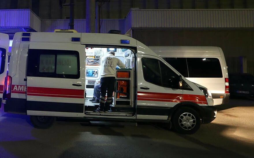 Bursa'da fabrika çalışanı 54 işçi zehirlenme şüphesiyle hastaneye kaldırıldı