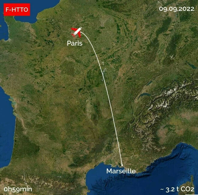 Twitter'dan takip edilmekten bıkan dünyanın en zenginlerinden Arnault jetini sattı