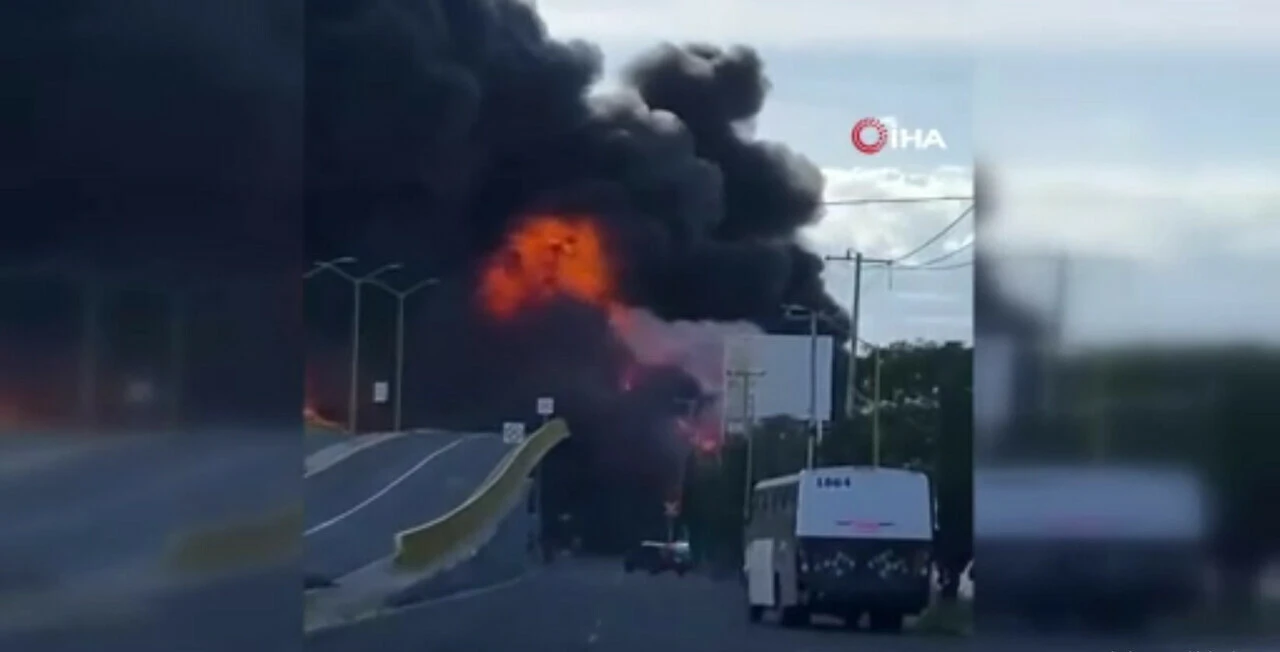 Meksika'da son 3 günde 3. tren kazası: Akaryakıt yüklü tanker trene çarpıp bomba gibi patladı