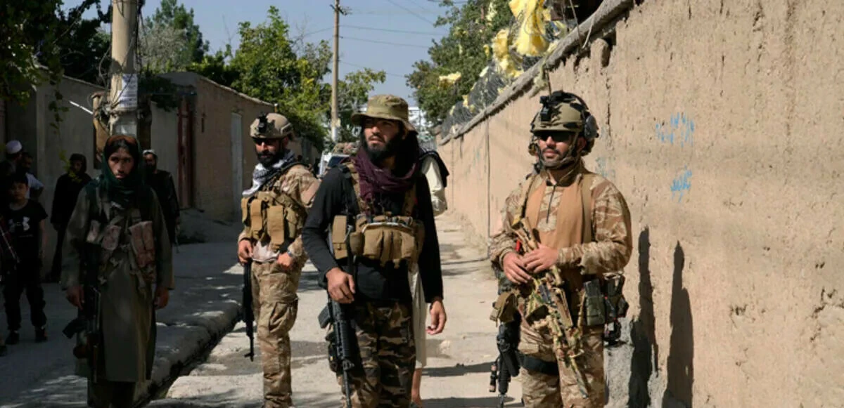 Afganistan bombalı saldırıların intikamını alıyor! DEAŞ'a nokta operasyonları: 6 terörist öldürüldü