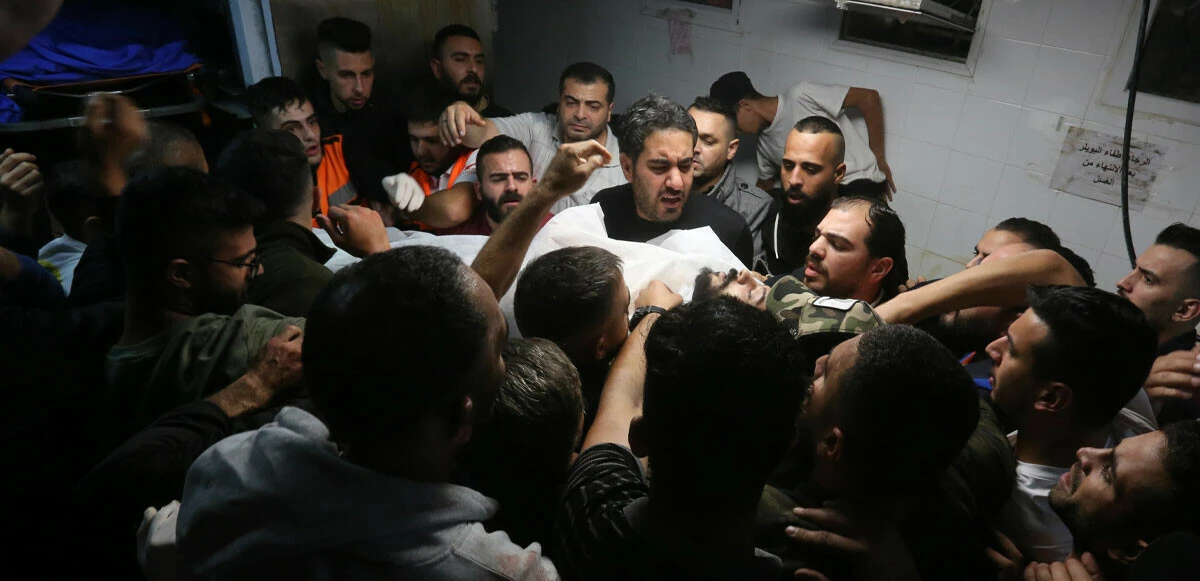 İşgalci İsrail güçleri Batı Şeria'yı yaktı yıktı! Çok sayıda ölü ve yaralı var