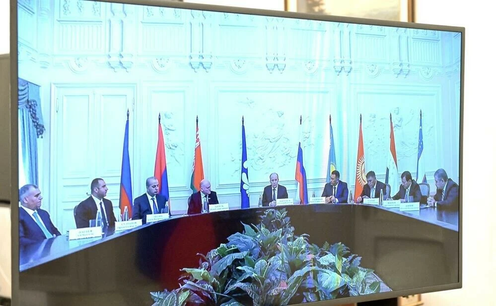 Putin'den peş peşe suçlamalar: ABD Ukrayna'yı koçbaşı olarak kullanıyor