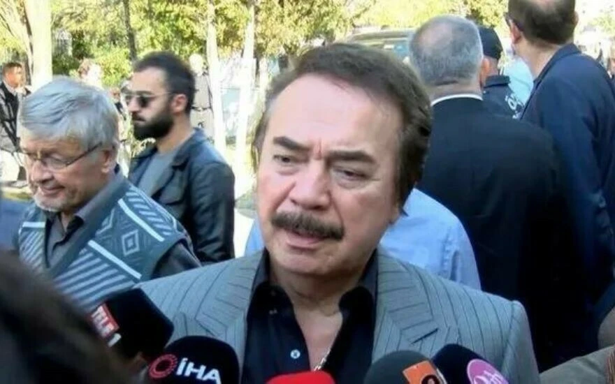 Halit Kıvanç'ın oğlundan Orhan Gencebay’a şok sözler: “Yahu ne ayıp!”