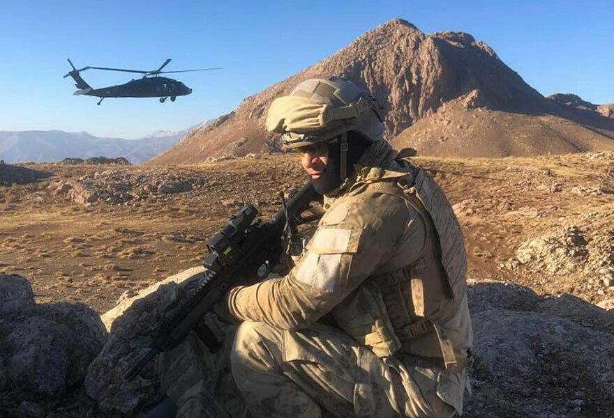 Son dakika! PKK'ya ağır darbe: 13 terörist etkisiz hale getirildi