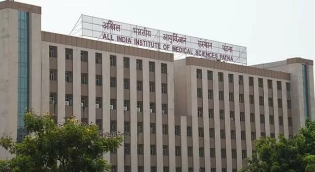 Hiçbir hayat belirtisi yokken bebeğini doğurdu! Doktorların çabası mutlulukla sonuçlandı