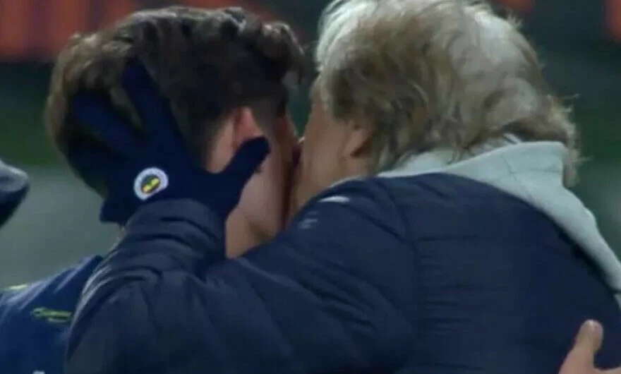 Arda Güler Avrupa kupalarında tarihe geçti: Gol sonrası sevinci duygulandırdı