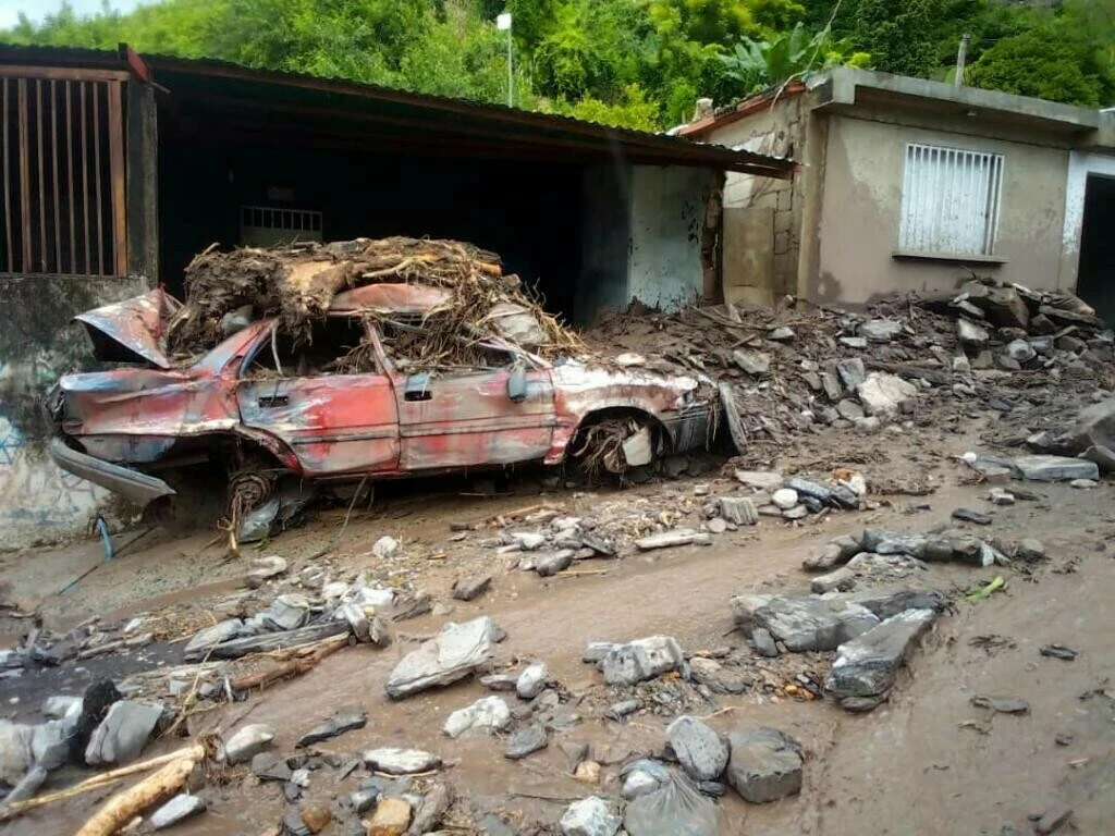 Venezuela'da sel ve toprak kayması: 7 ölü