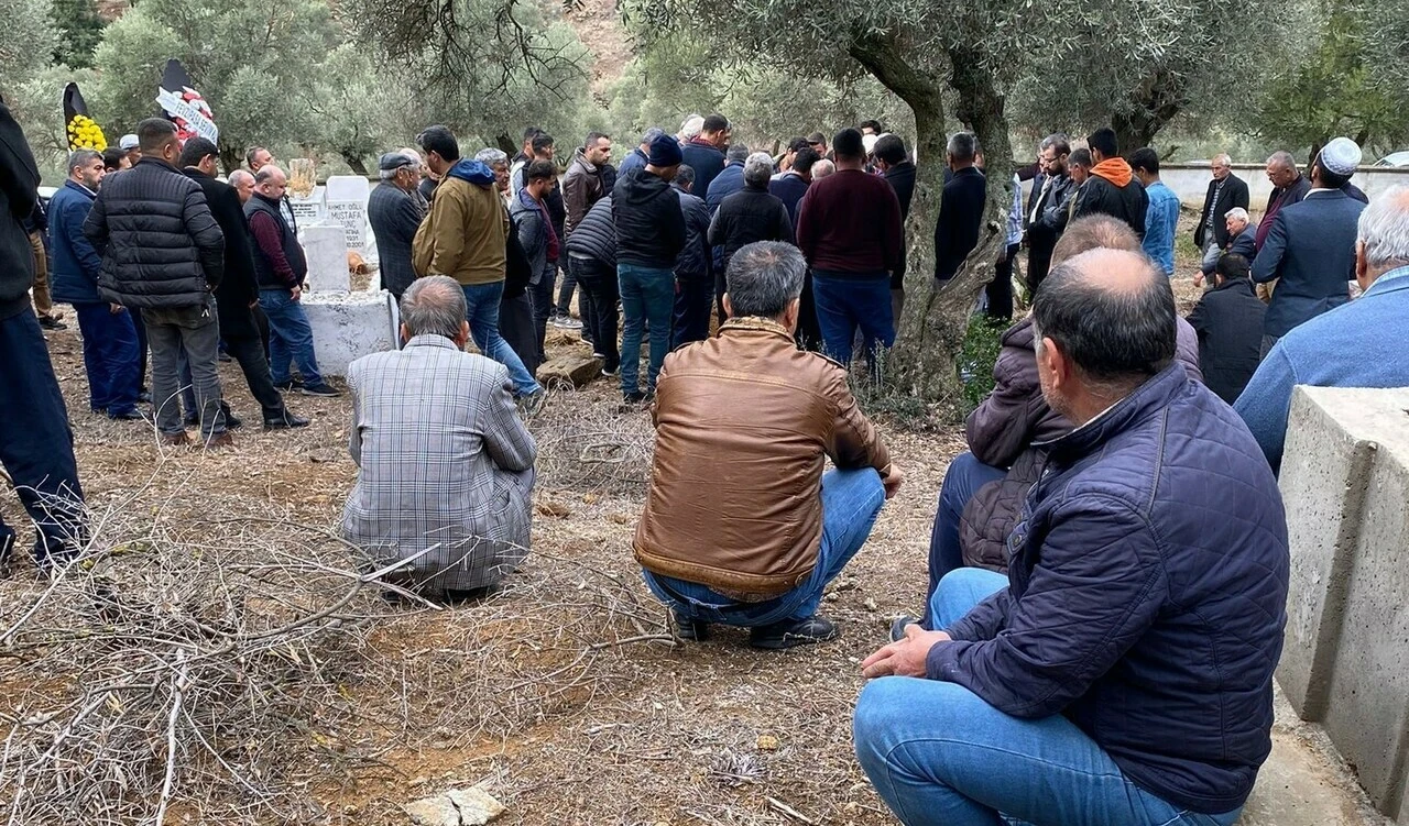 Aydın'da baza kapağının altında kalan küçük kız hayatını kaybetti