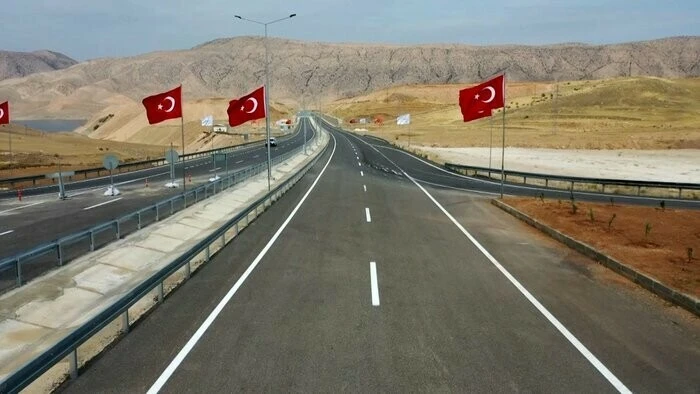 Hasankeyf-Gercüş Tüneli açıldı: 910 milyonluk dev yatırımla iki ilçe birbirine bağlandı