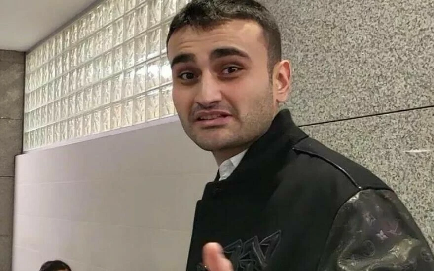 Aylık geliri olay olan CZN Burak’tan açıklama geldi: Gelirim tabi ki 30 bin lira değil…