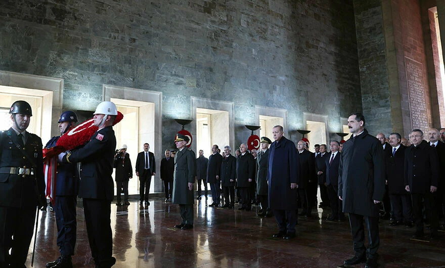 Atatürk’ün aramızdan ayrılışının 84.yılı… Devlet erkanı Anıtkabir’de! 