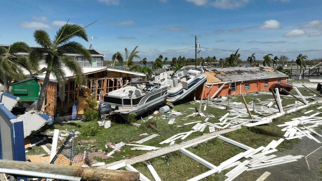 Florida'yı Nicole vurdu 2 kişi öldü! New York'a ulaşması çok yakın!