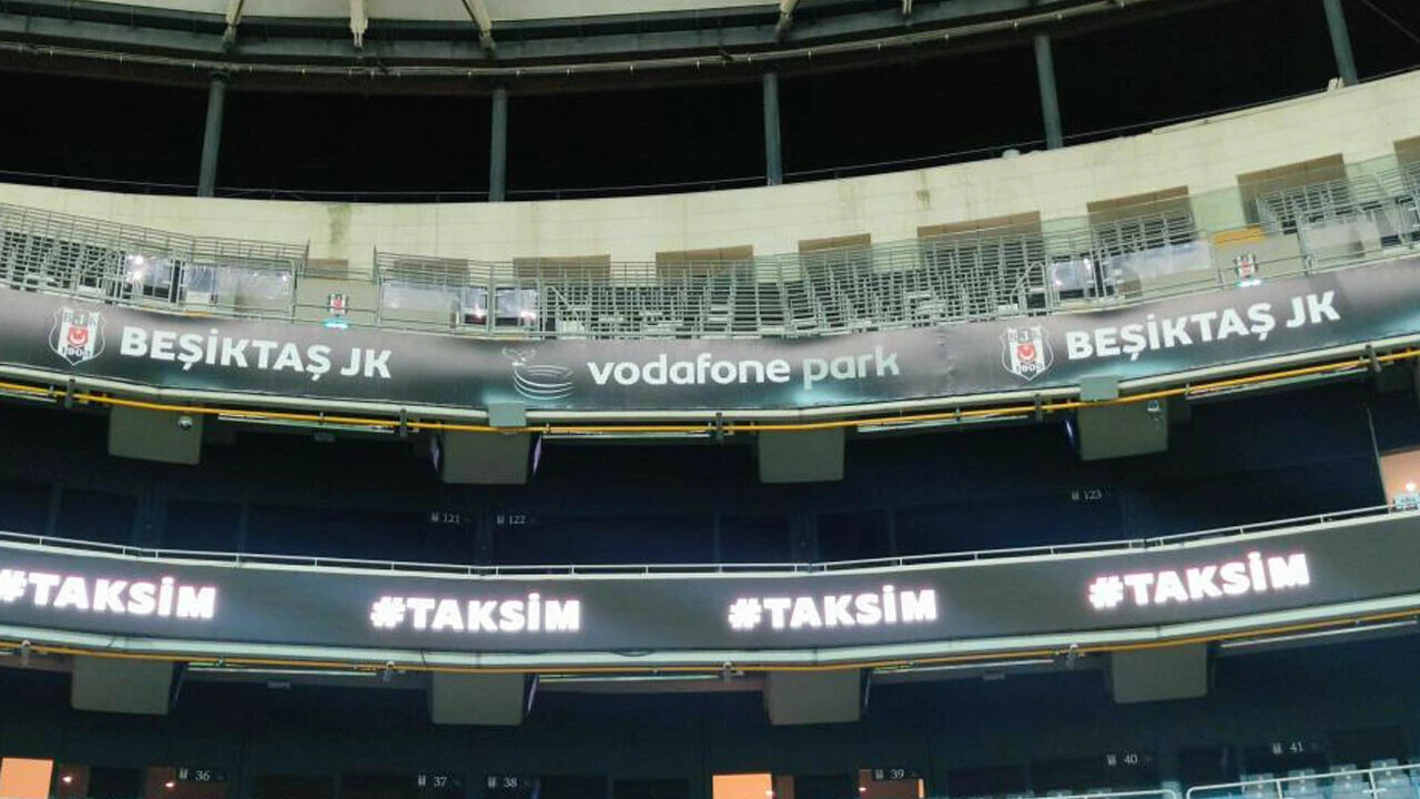 Beşiktaş stadında taziye mesajı