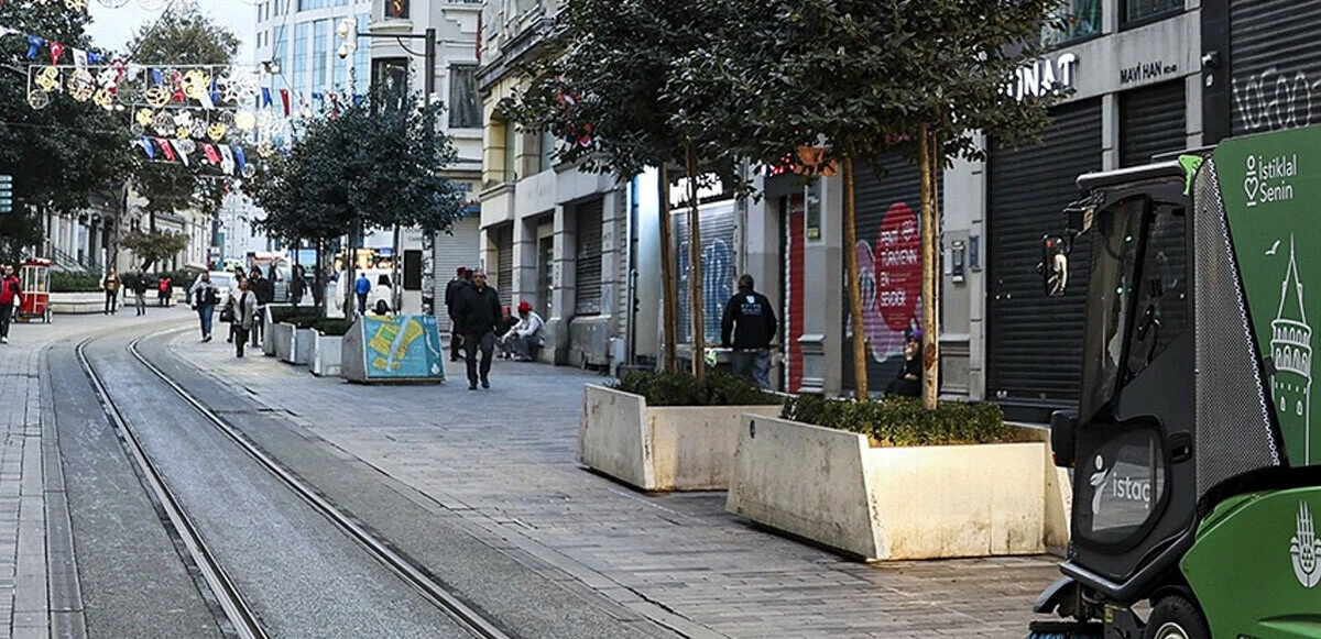 Ünlü oyuncu Nurettin Uçar'ın acı günü! Taksim'deki patlamada karısını ve kızını kaybetti, paylaşımı yürekleri dağladı