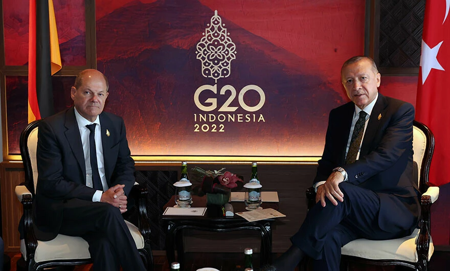 Son dakika: Cumhurbaşkanı Erdoğan, Almanya Başbakanı Scholz ile bir araya geldi