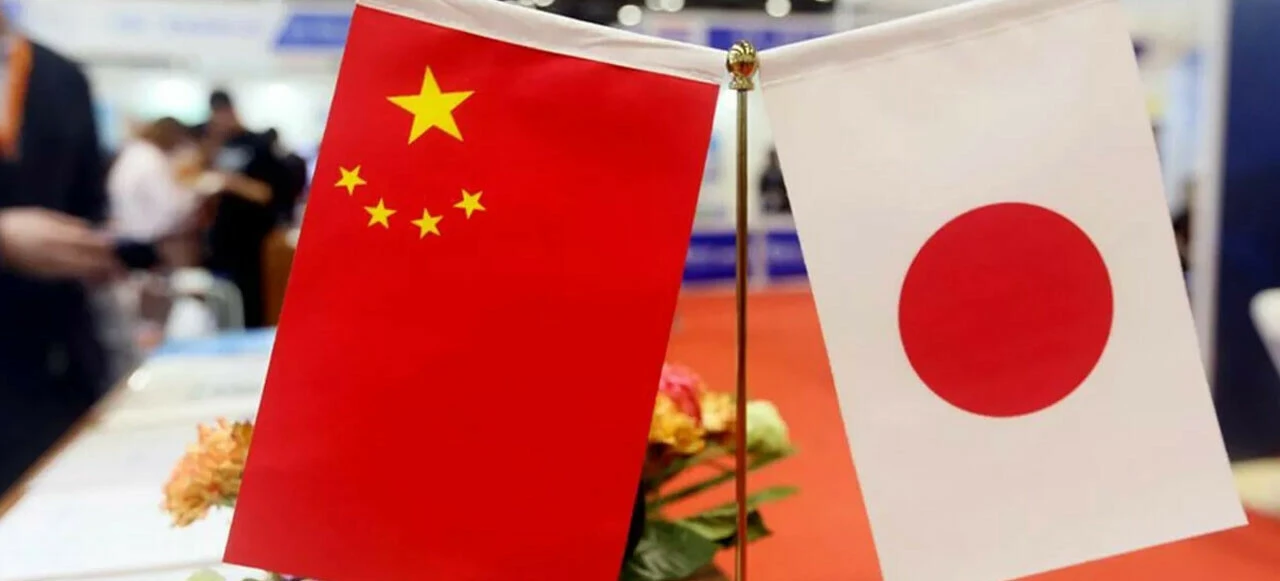 Çin ve Japonya liderleri 3 yıl sonra bir arada! Mesajlar ise olumlu