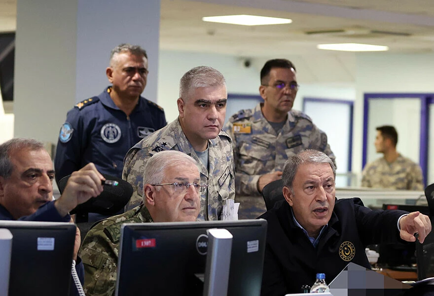 MSB'den duygulandıran paylaşım: Teröristleri vuran bombalara Yağmur ve Ecrin imzası damga vurdu