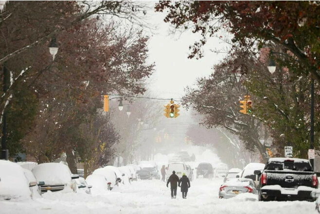New York'u kar fırtınası vurdu: 3 kişi öldü! Vali 'acil durum' talep etti