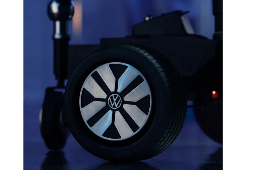 Her çalışanın hayali: Volkswagen, 20 km/s hıza sahip ofis koltuğunu tanıttı