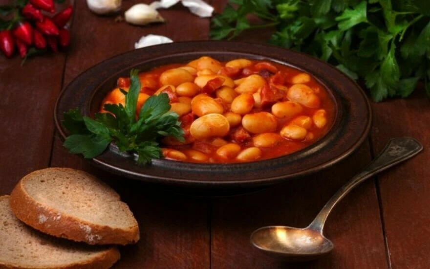 Haftada 2 tabak yemek baş ağrısının kökünü kurutuyor, bağırsaklarınızı motor gibi çalıştırıyor!