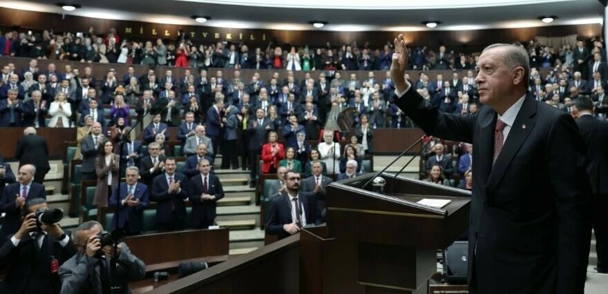 Son dakika! Cumhurbaşkanı Erdoğan'dan Suriye'ye kara harekatı mesajı: En uygun vakitte tepelerine bineceğiz