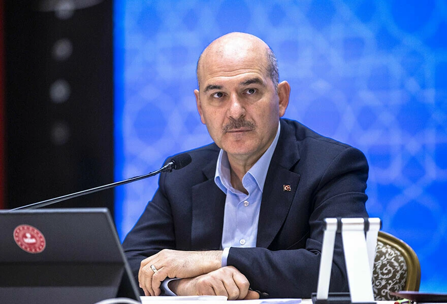 Son dakika! Bakan Soylu kırmızı dosyayı açtı: 74 belediyeye terör soruşturması