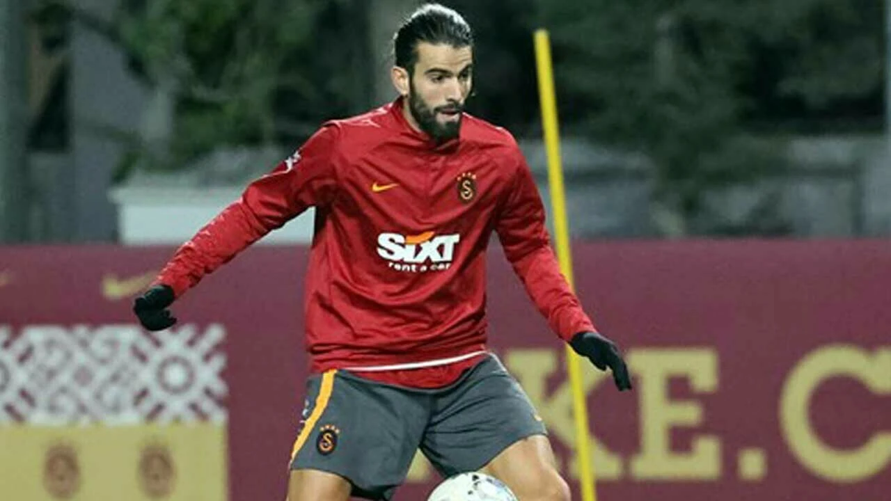 Galatasaray'a sakatlık şoku: Yıldız isim idmanı yarıda bıraktı!