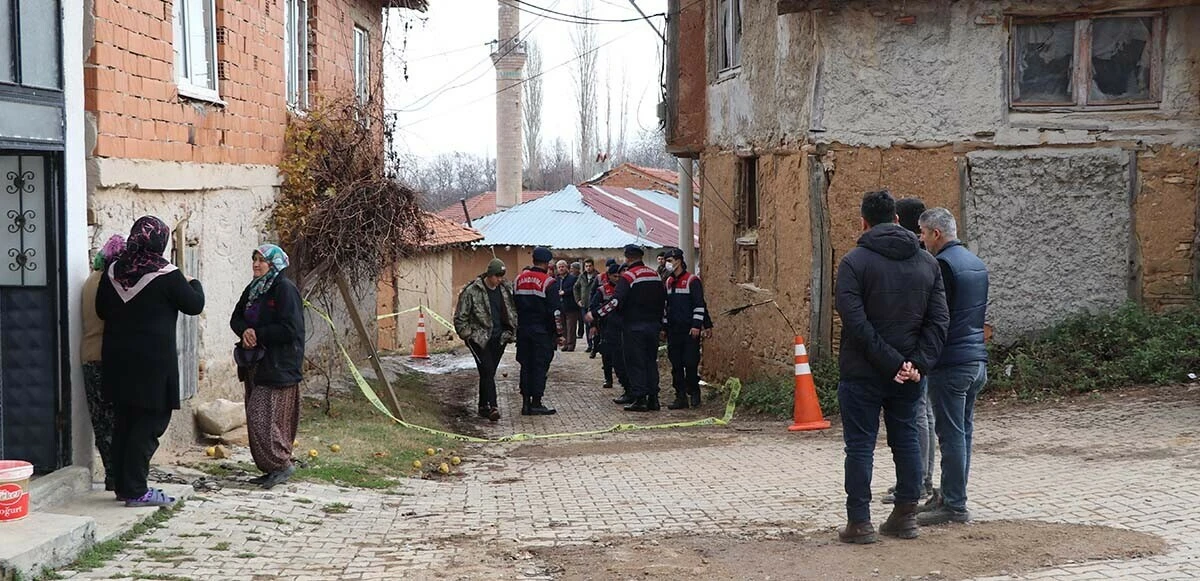 Kütahya'da kan donduran vahşet! Sokakta parçalanmış kadın cesedi bulundu