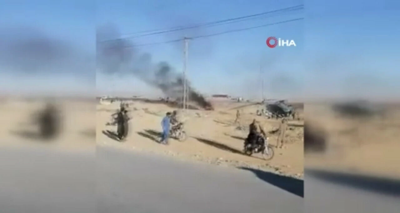 Pakistan'da intihar saldırısı! Polisler hedef alındı: Ölü ve yaralılar var