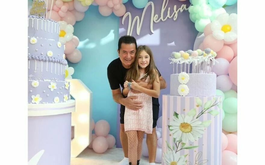 Acun’un kızlarının astronomik fiyatlı kıyafetleri gündeme oturdu: Mont 30 bin, ayakkabı 15 bin…