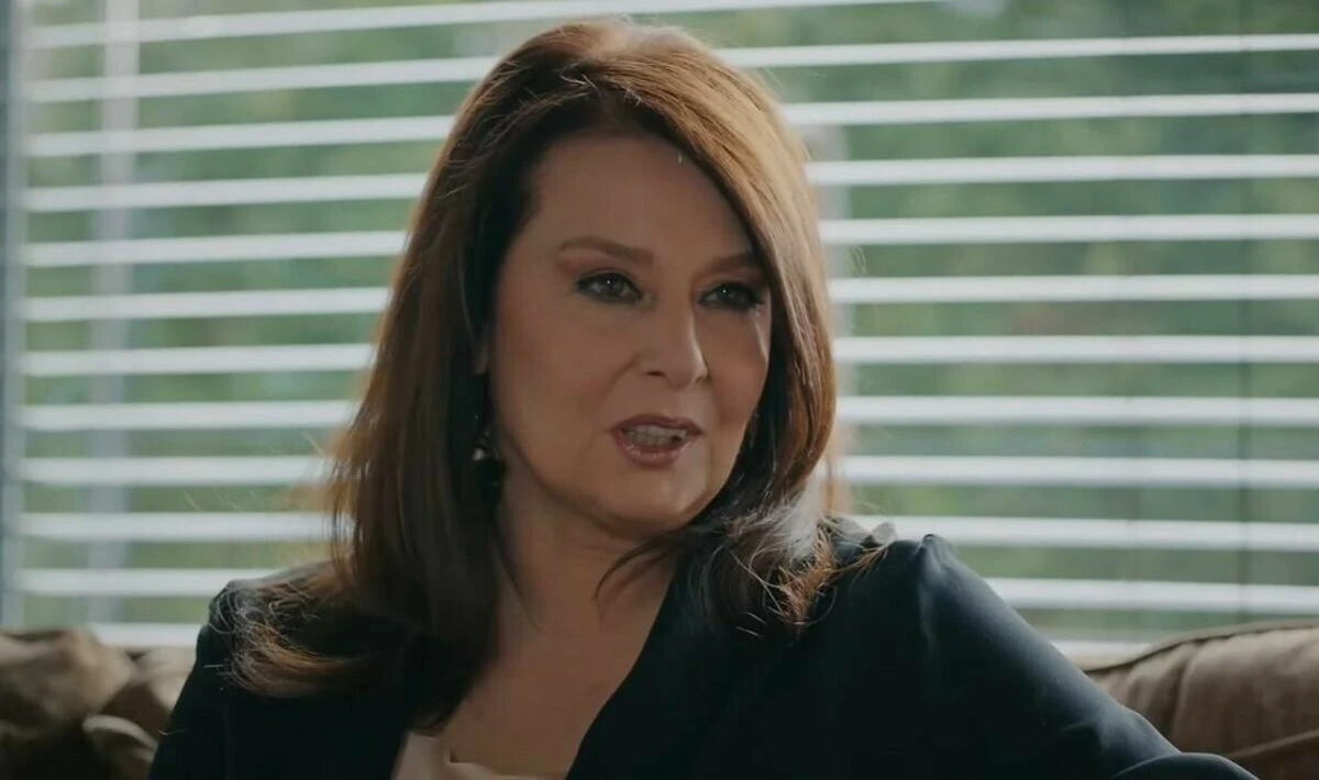 Camdaki Kız dizisinde peş peşe şoke eden vedalar! 3 isim birden diziye veda ediyor