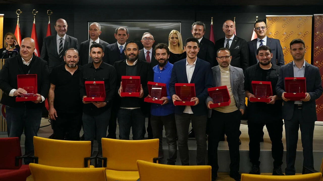 GSYİAD’dan İHA’ya ödül