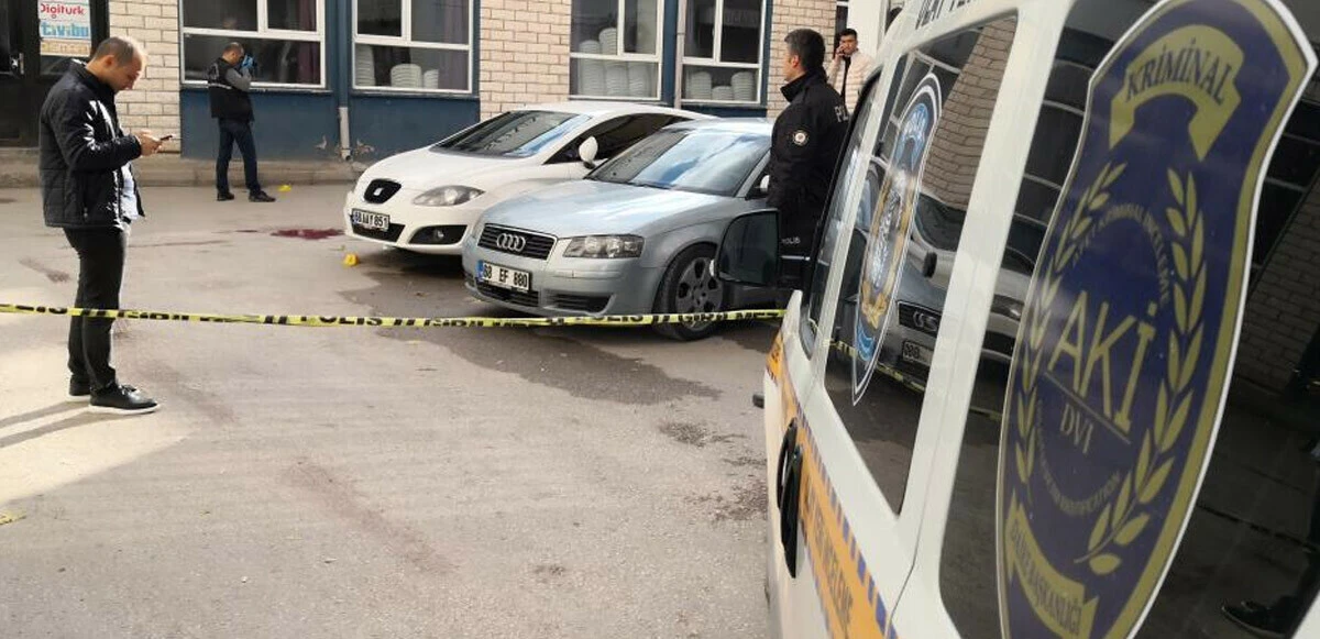 15 yaşındaki Melike Arıbaş'ı eski nişanlısı sokak ortasında katletti