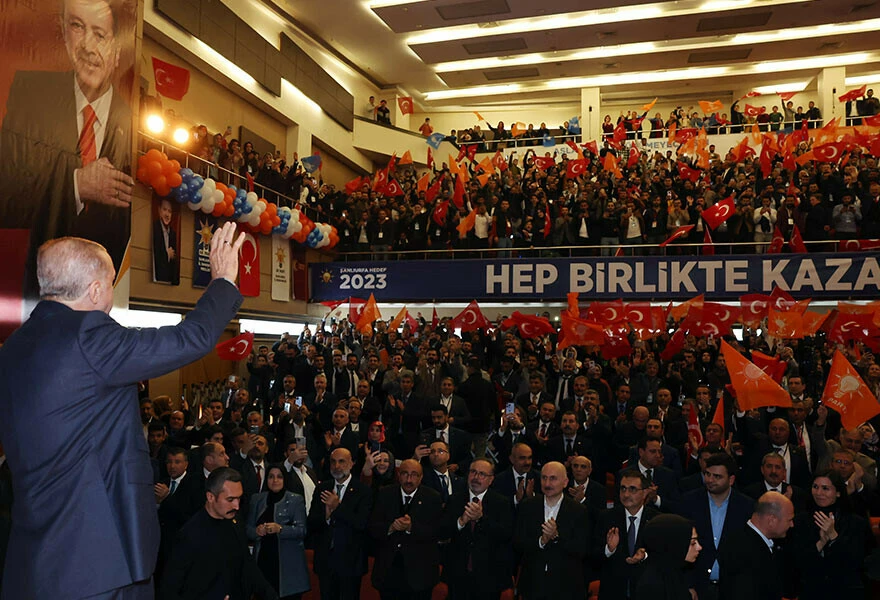 Son dakika! Cumhurbaşkanı Erdoğan'dan Kılıçdaroğlu'na yabancı danışman eleştirisi: İthal ekonomi komiserlerine bel bağladılar