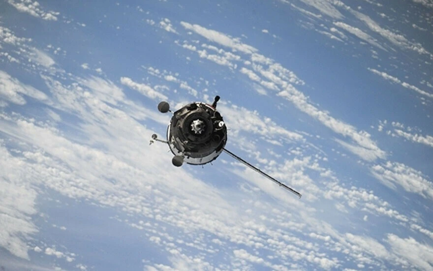 FCC'den onay geldi: SpaceX, binlerce Starlink uydusunu uzaya gönderecek