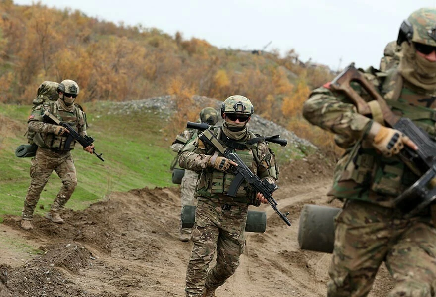 Cumhurbaşkanı Erdoğan Azerbaycan'daki ''Kardeş Yumruğu' tatbikatına mesaj yolladı: Dosta güven, düşmana korku verdiniz
