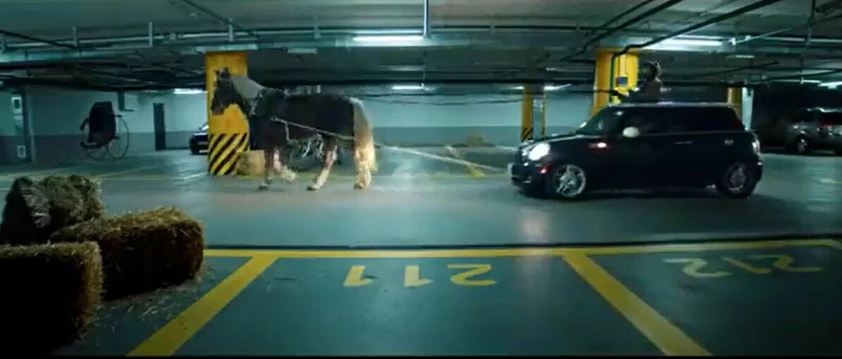 Yine Avrupa ile dalga geçtiler: Rus petrolüne tavan fiyata karşı Rusya'dan 'at arabalı' video