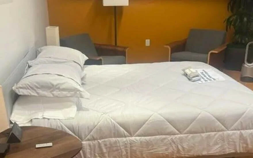 ‘Çok çalışın’ diyen Elon Musk, Twitter ofisine yatak yerleştirdi!