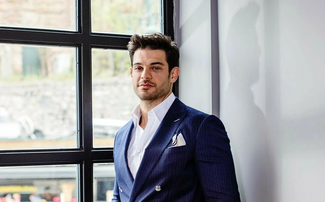 Hadise’ye aldığı tektaşın sahte olduğu iddia edilen Mehmet Dinçerler ilk kez konuştu!